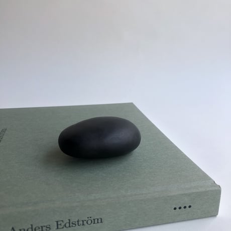 haec  /  Paper weight  Stone ( Coloring )   _ 003   GY