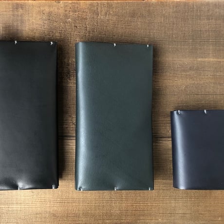 LO  / Piuma  long   ( long wallet )