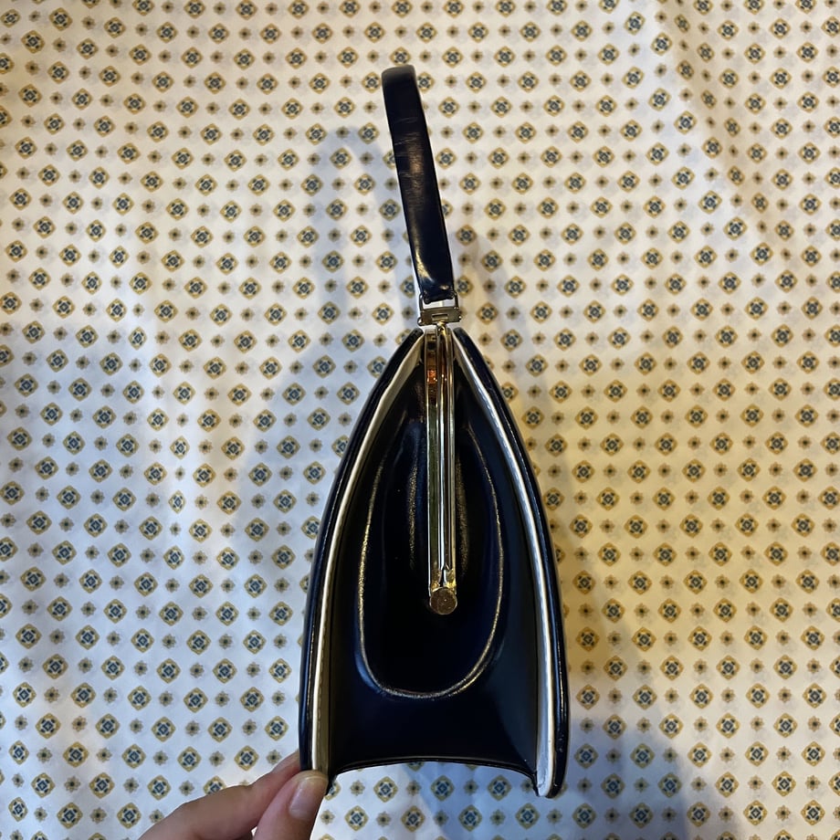 6512b0e86909a506865ee766