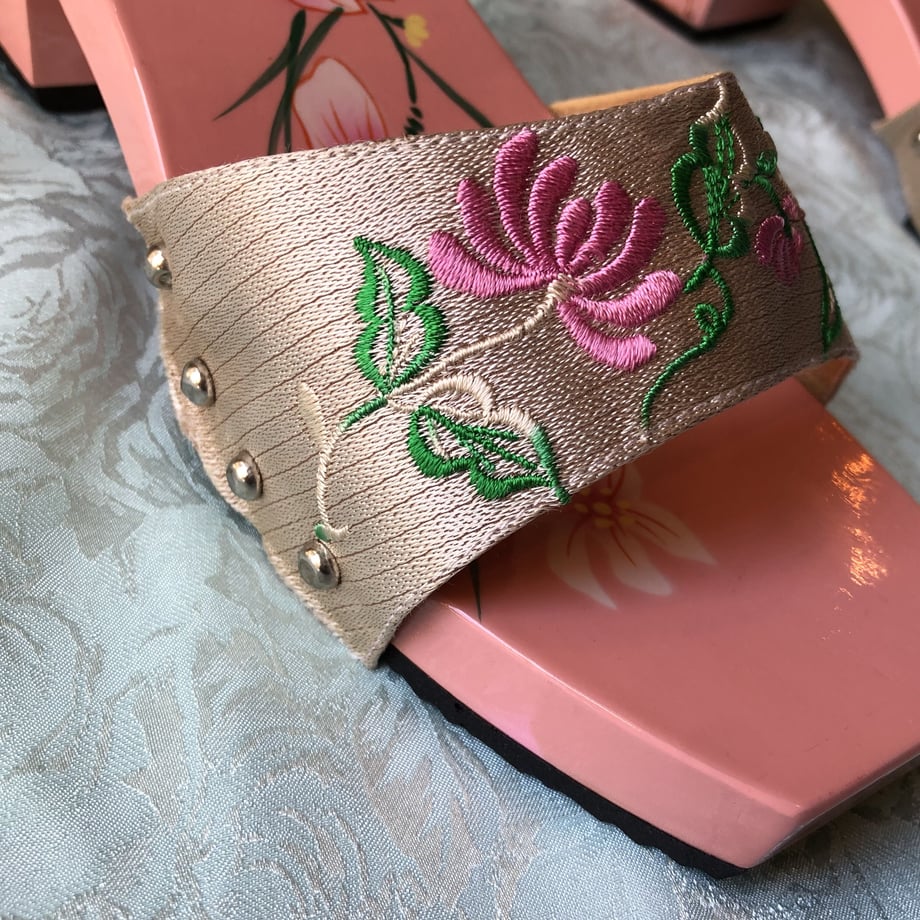 64cf6cd2af98d9007ef33cf2