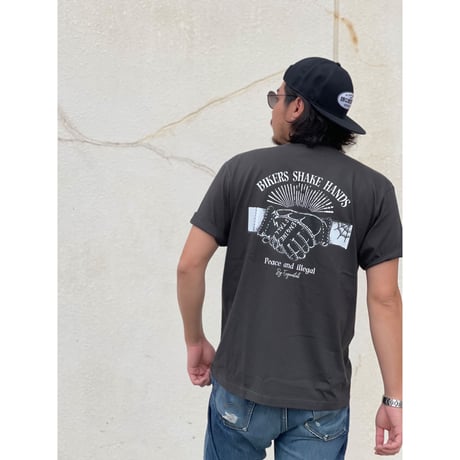 ENGINESTALL SHAKE HANDS TEE