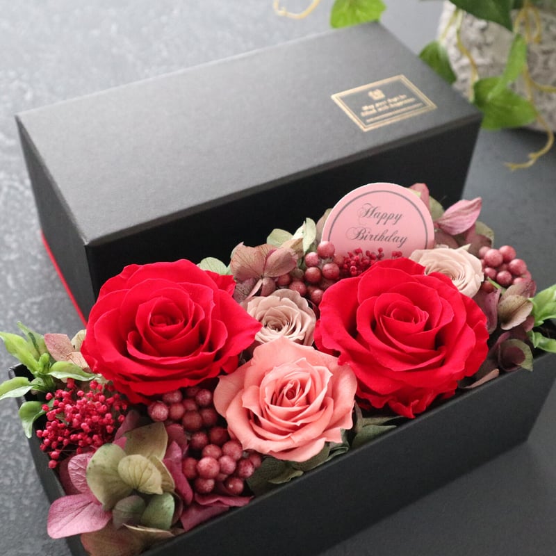 Preserved Flower】大人カラーの華やかな赤いフラワーボックス｜記念日