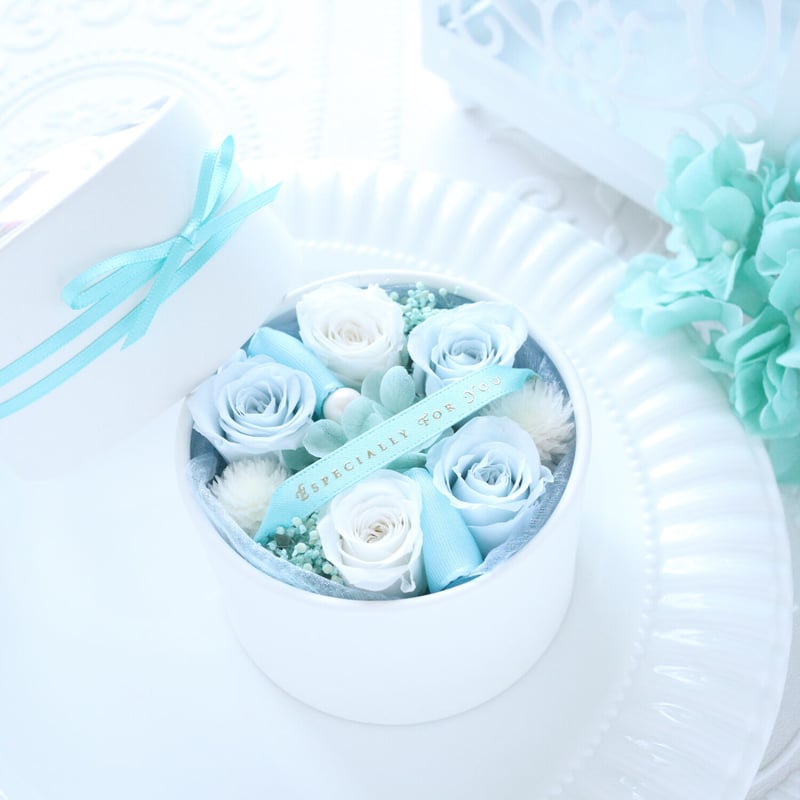 Preserved Flower】ミニばらのエスペシャリーフラワーボックス｜誕生日