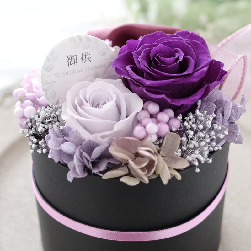 アンティークBoxフラワー❁⃘ 幸せの花言葉が詰まったフラワーボックス｜プリザーブドフラワー