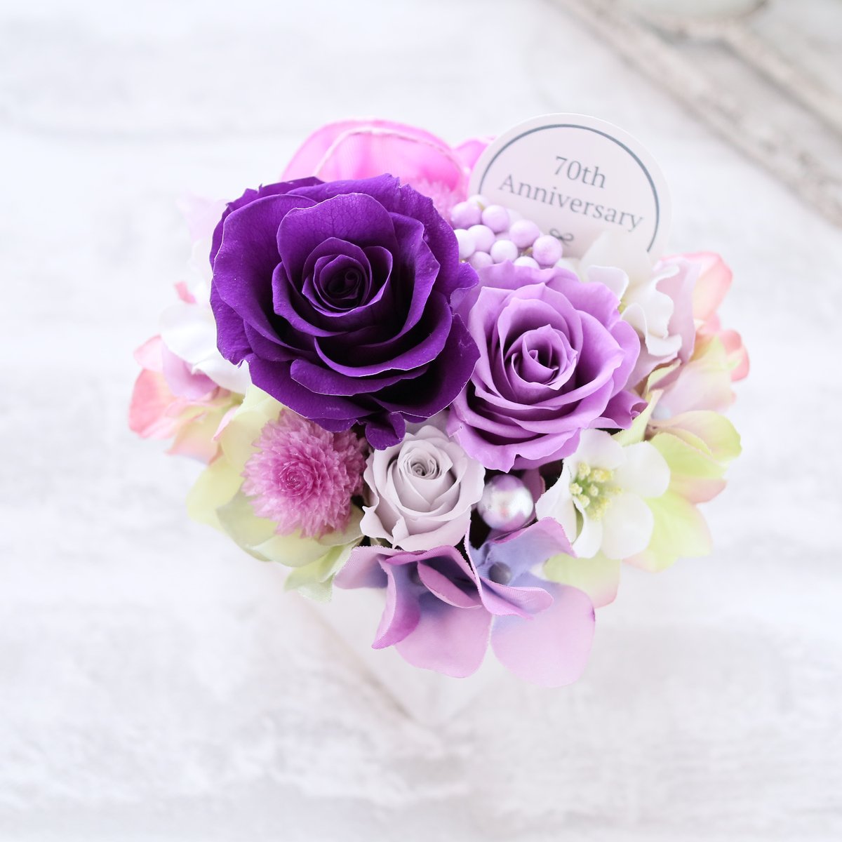 Preserved Flower】送料無料｜紫のバラの華やかなケース入り