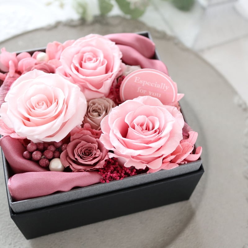 Preserved Flower】高級感のあるピンクベージュの上品なフラワー