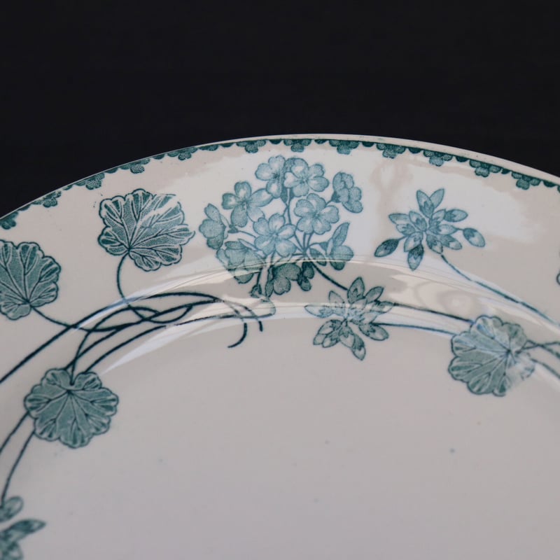 U＆C Sarreguemines ｜「GERANIUM」プレート皿 E | pebble