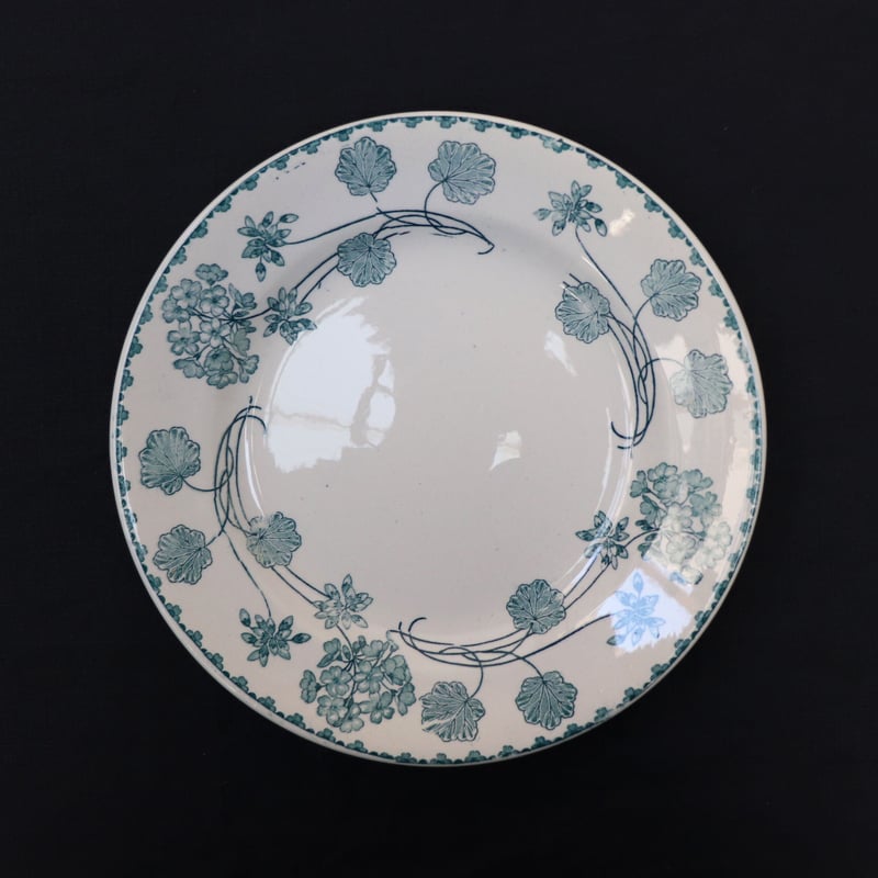 U＆C Sarreguemines ｜「GERANIUM」プレート皿 E | pebble