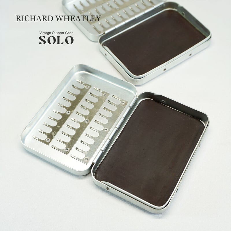 ☆ Wheatley Fly Box With７０Flies・ホイットレー ☆ - フィッシング