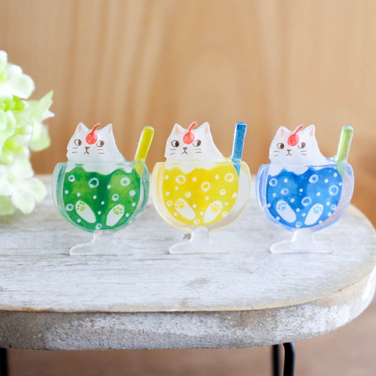 【受注生産】ネコのクリームソーダブローチ