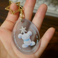 アクリルキーホルダー「白の世界の子」