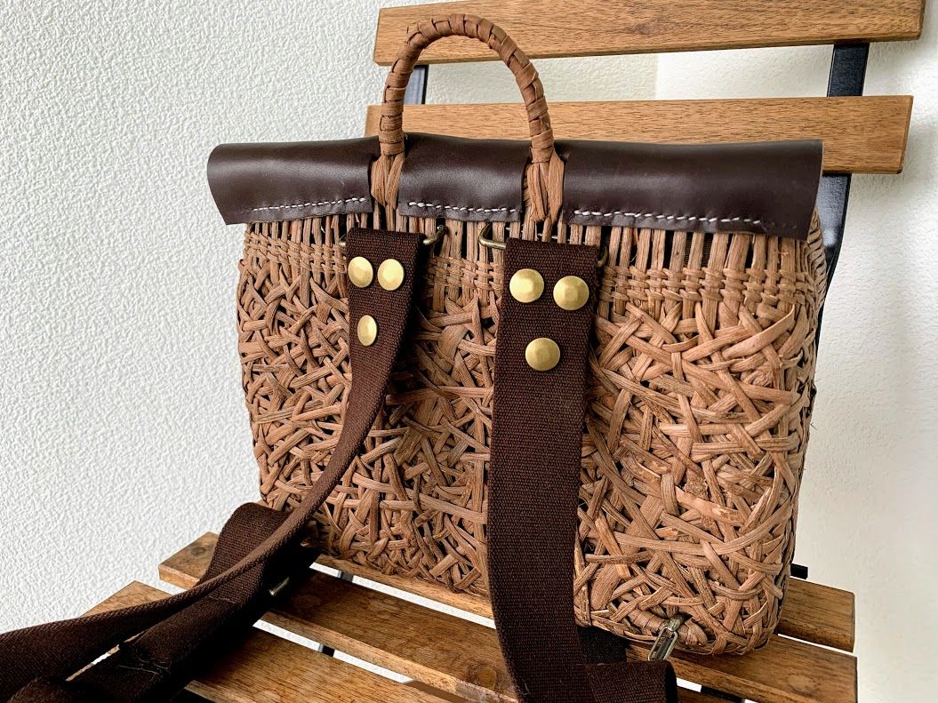 SALE◆希少 柿渋古布と国産山葡萄蔓 背負える大型籠リュック 斜め掛 SALE◇希少 柿渋古布と国産山葡萄蔓 背負える大型籠リュック