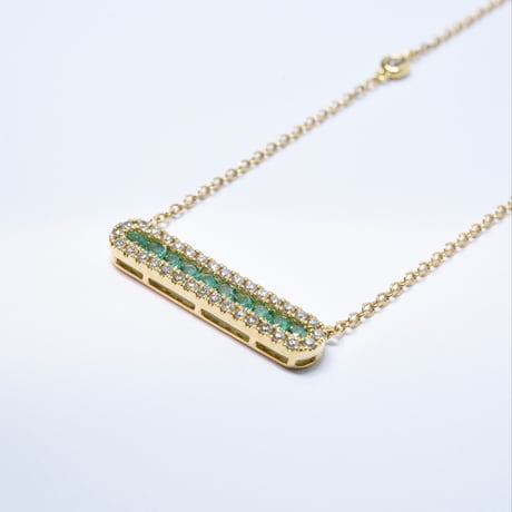 K18 Emerald Bar necklace