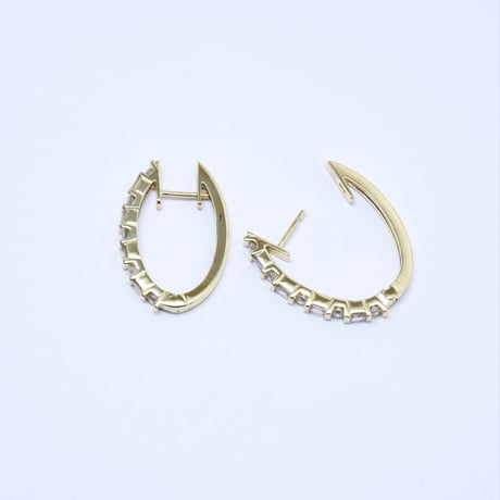 K18 Baguette Diamond Oval Hoops