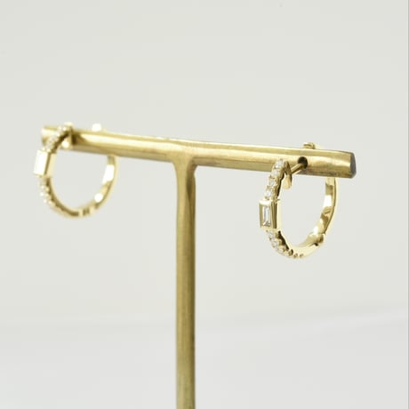 K18 BG Diamonds hoops