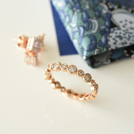 K18 Diamond Pebble Eternity Ring