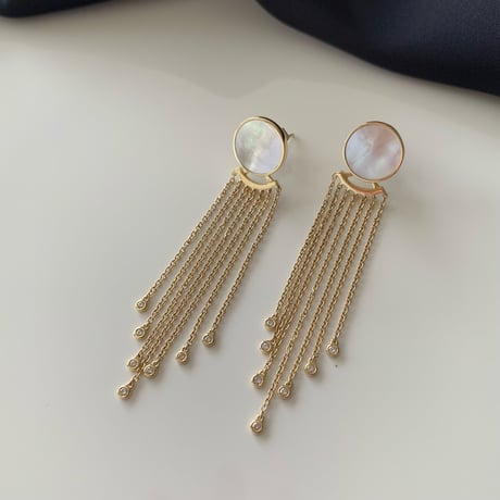 14K Natural White Shell Fringe Earrings（ピアス）