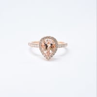 K18 Morganite Diamond Ring