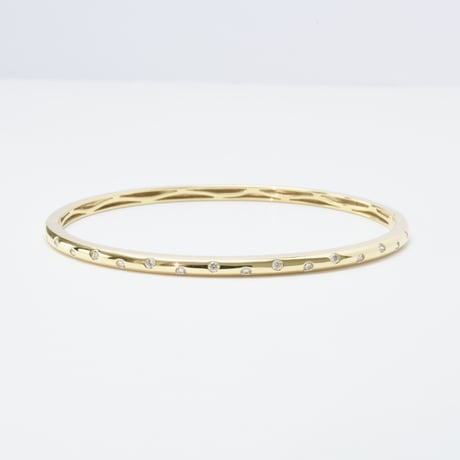 K18  Round Diamond Bangle