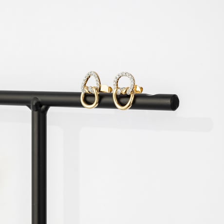 K18 Diamond Chain Motif Earrings