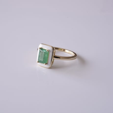 K14 Emerald Enamel Ring