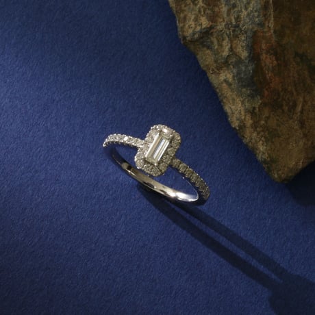 K18 Baguette Diamond Ring