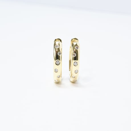 K18 Round Diamond Hoops（ピアス）