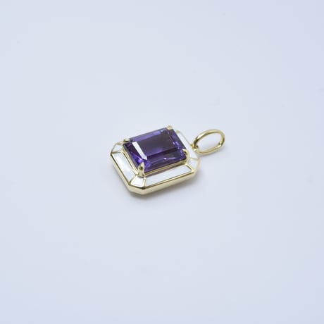 K18 Amethyst Enamel Pendant