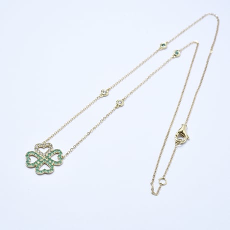 K18 Emerald Clover  Necklace