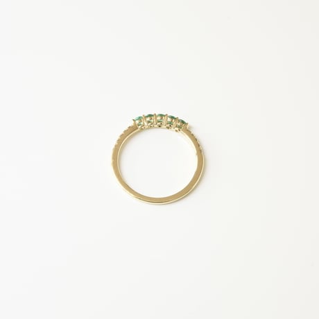 K18 Emerald Diamond Ring