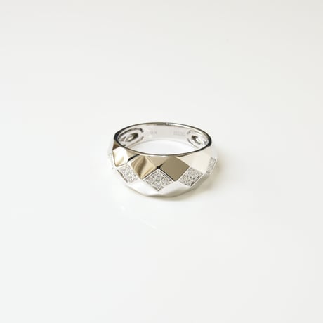 K18 Geometrical Diamond Ring