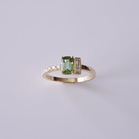 K18 Mint tourmaline Diamond Ring