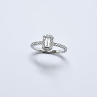K18 Baguette Diamond Ring