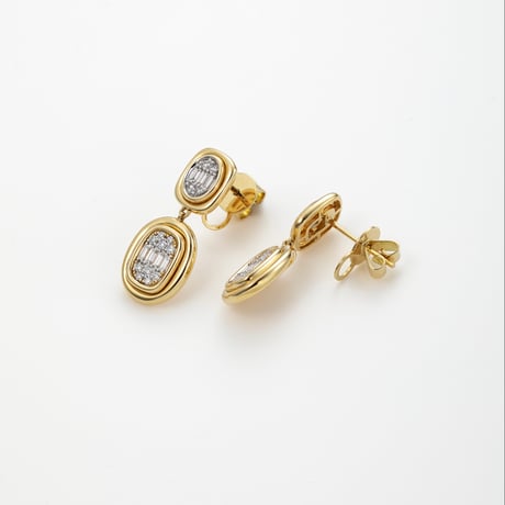K18 Signet Diamond Earrings（ピアス）