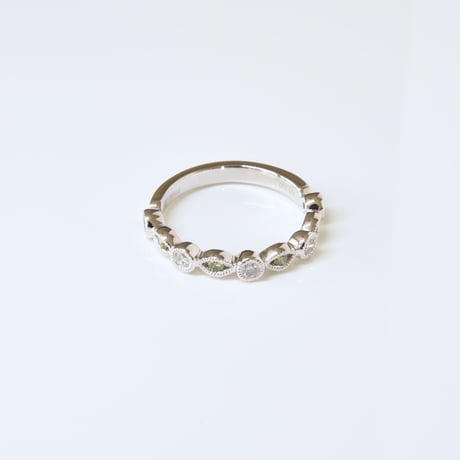 PT950 Green Diamond Ring