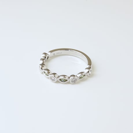 PT950 Green Diamond Ring