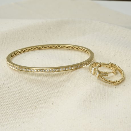 K18 Diamond Eternity Bangle