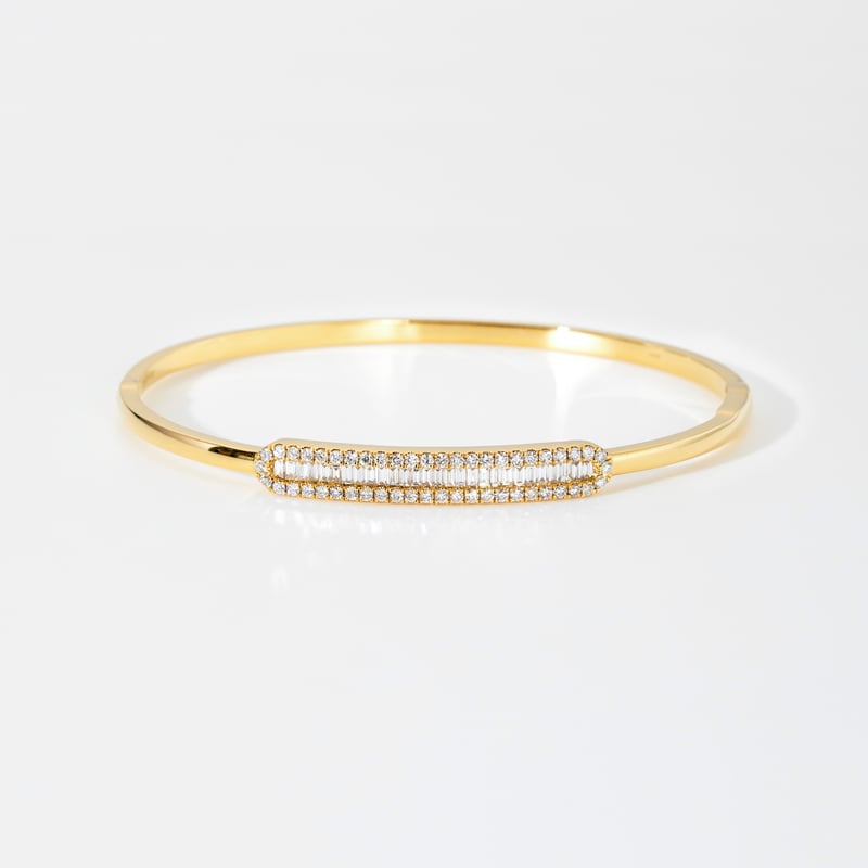 K18 バングルBangle with ダイヤDia K18 バングルBangle with