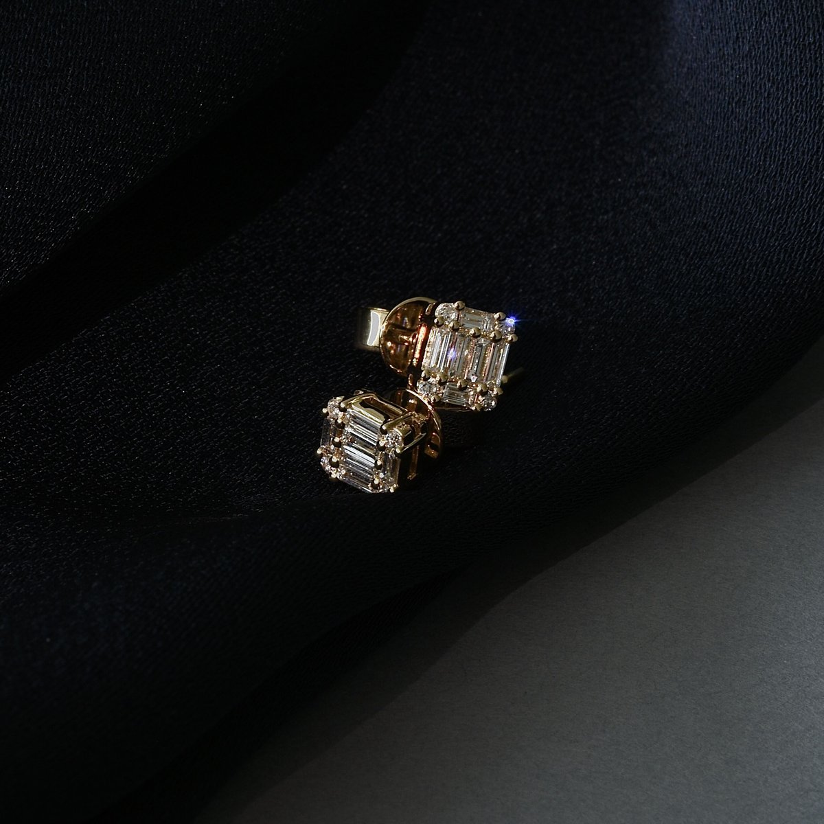 k18 ダイヤモンド　ピアス fit=scale-down,w=1200