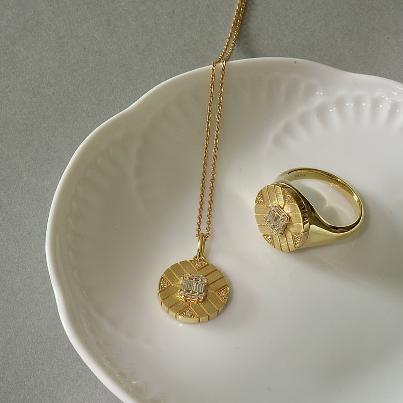 K18 Fern Motif Diamond Necklace | HANA JEWELS