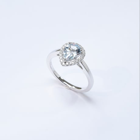 K18 Aquamarine diamond Ring