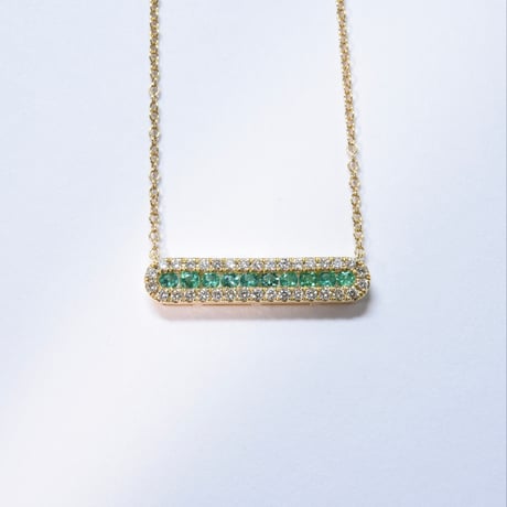 K18 Emerald Bar necklace