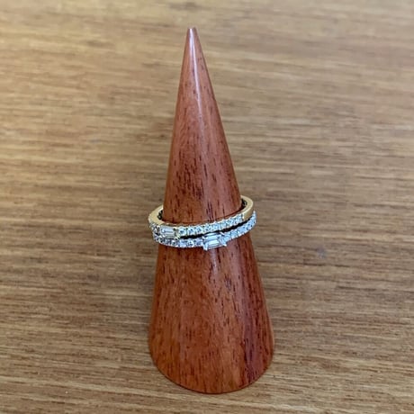 K18 Yellow Gold BG Diamond Ring