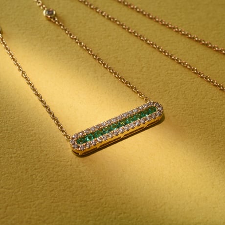 K18 Emerald Bar necklace