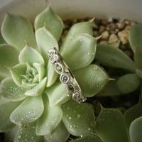 PT950 Green Diamond Ring