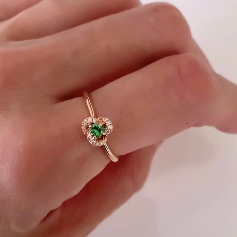 K18 Green Garnet Flower Ring | HANA JEWELS