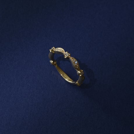 K18 Floral Diamond Ring