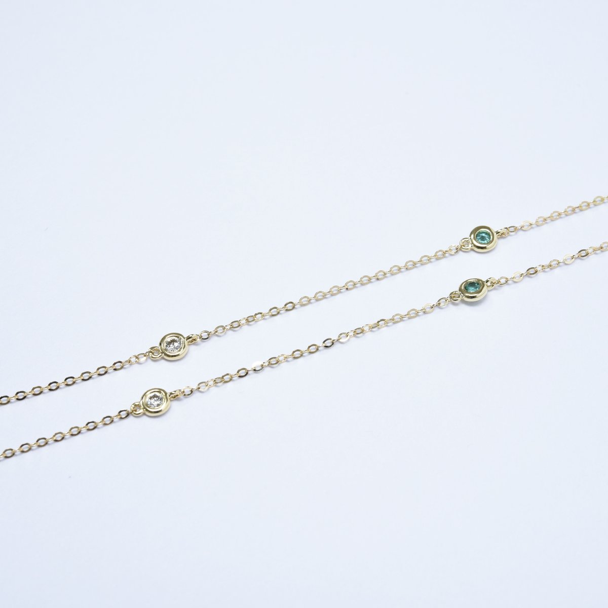 K18 Emerald Clover Necklace | HANA JEWELS