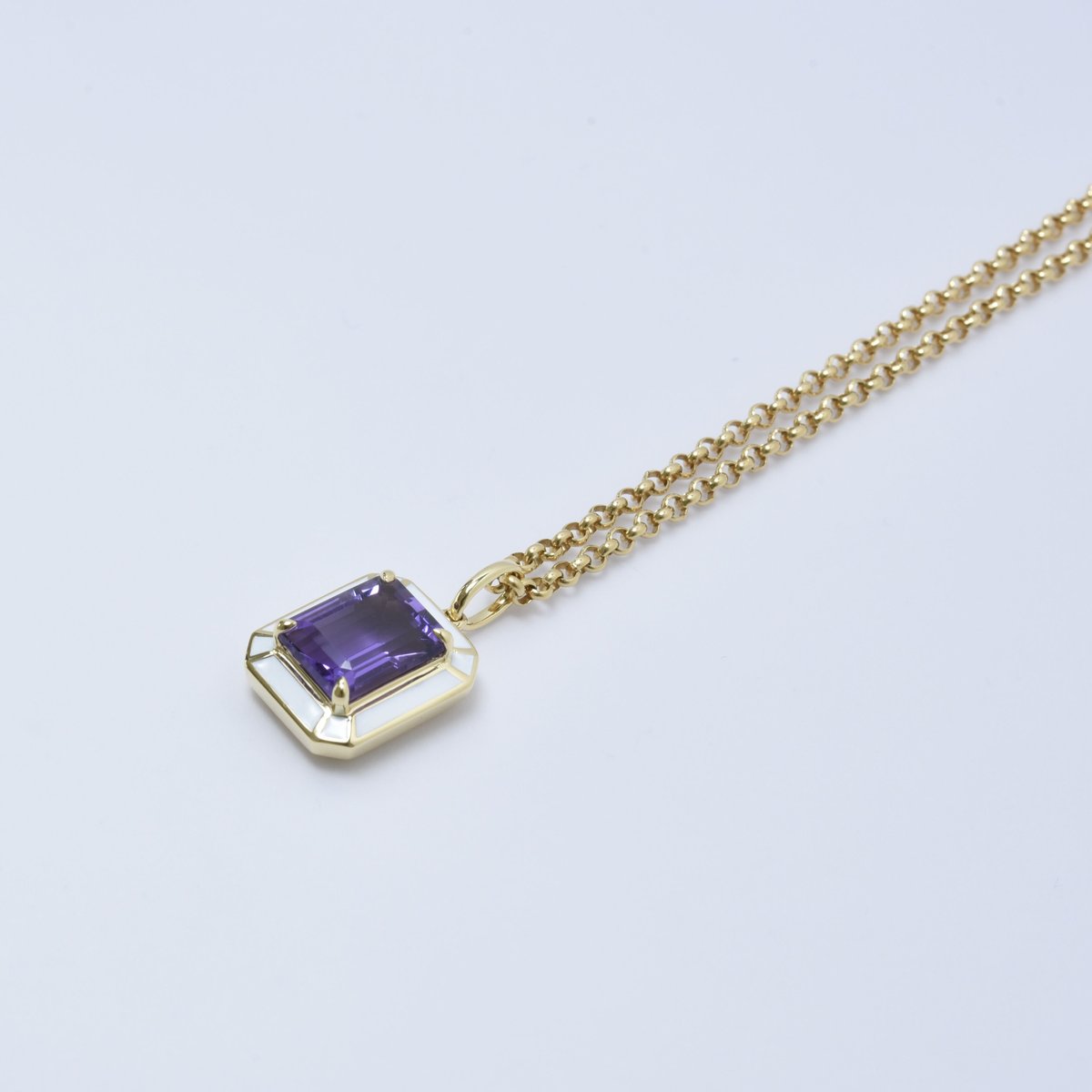 K18 Amethyst Enamel Pendant | HANA JEWELS