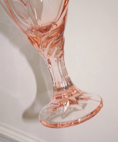 Ribbon Style Drink Glass